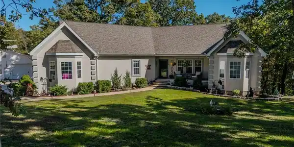 1102 Bear Paw Road