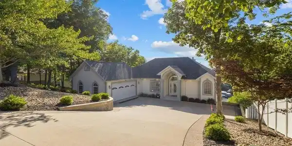 549 CEDAR Road