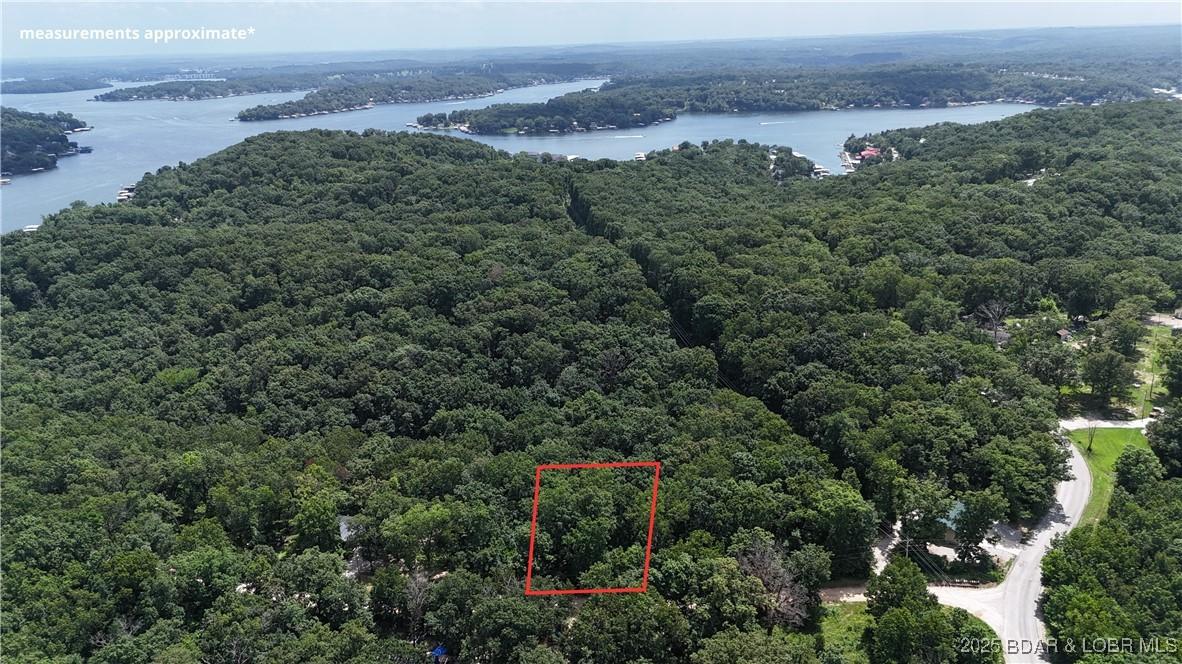 Image 2: Approximate lot lines