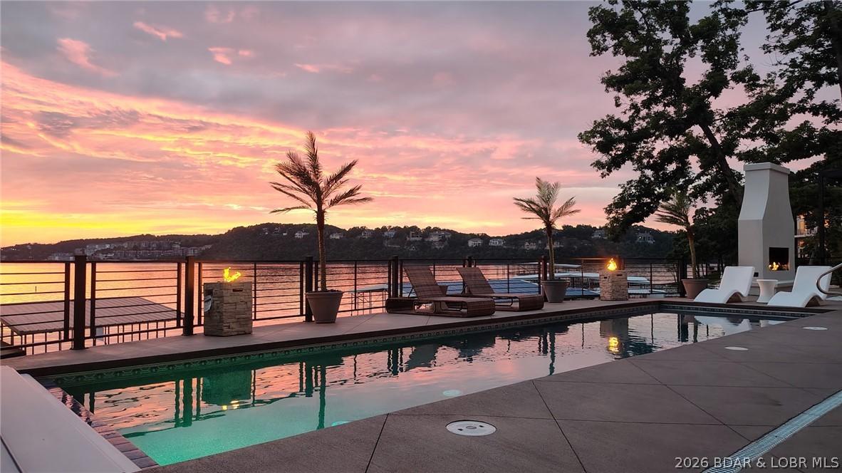 Image 3: Unforgettable sunsets to enjoy year-round!