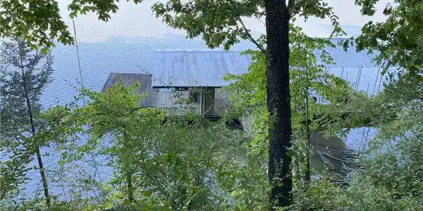 1490 Cedar Ridge Circle