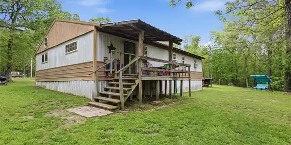 4104 Raccoon Ridge Road