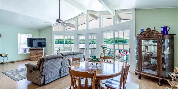 Image 4: Main Level Family and Eating Area