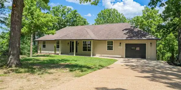 1408 Dogwood Lane