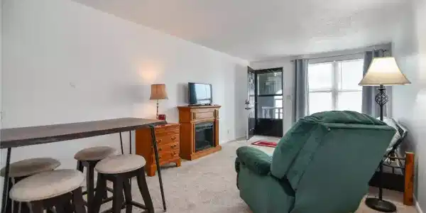 1118 Passover Road