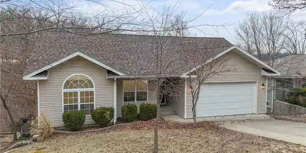 422 Scarsdale Circle