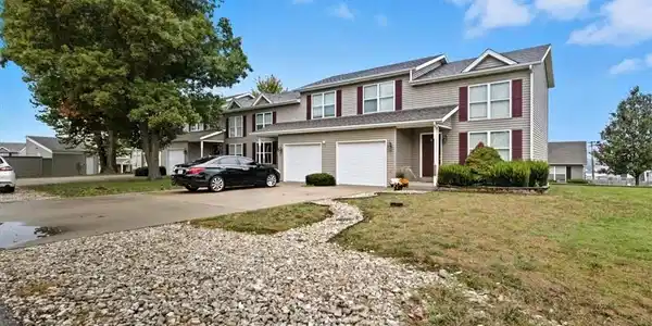 1111 Red Bud Road