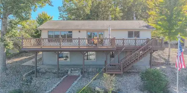 55 Lighthouse Drive
