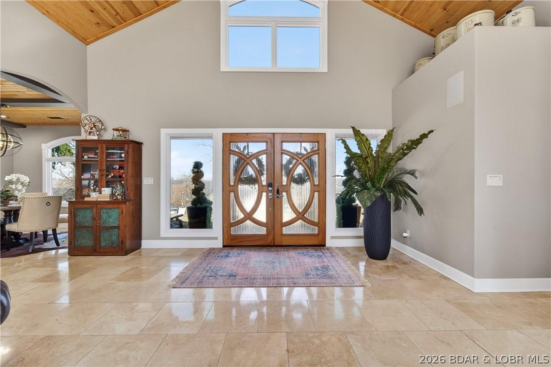 Image 4: gorgeous front entry doors