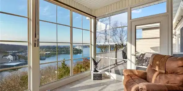 201 Grandview Drive