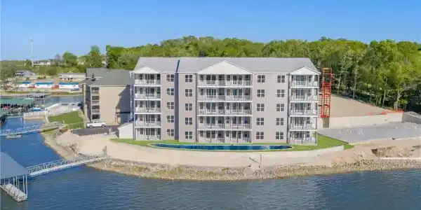 290 Plaza Beach Drive