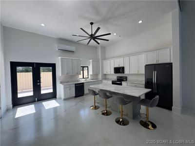 100 Blue Heron Hill