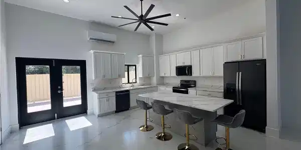 100 Blue Heron Hill