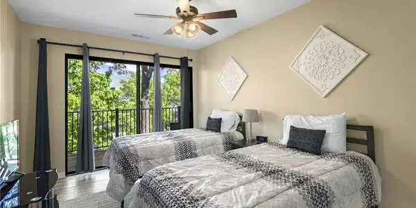 112 Waters Edge Court