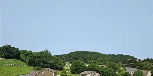 Plat 10 Lot 61 Bear Cave Way