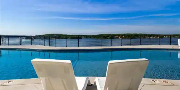 100 Blue Heron Hill