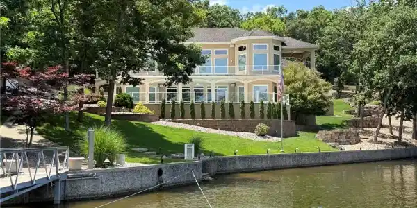 440 Brookhaven Lane
