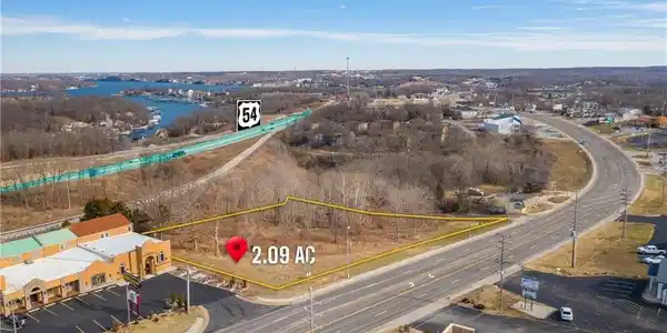 54-52 & Broadwater