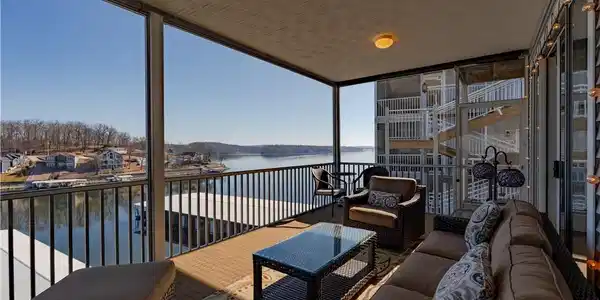 52 Summer Place Court
