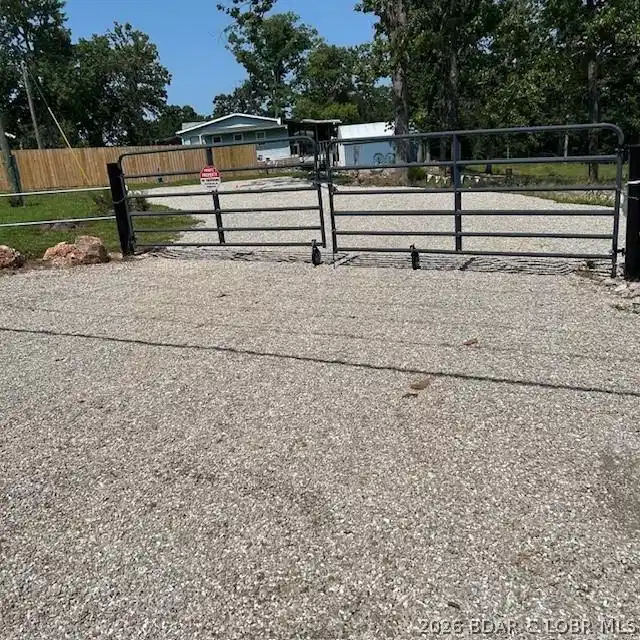 Image 1: Gate #1
