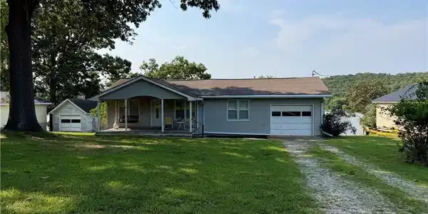 1368 Cedar Ridge Circle