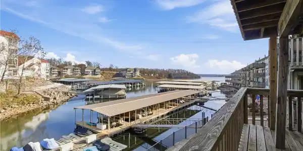 150 Southwood Shores Drive