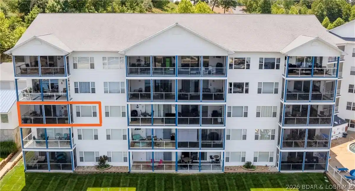 Image 1: Welcome to Blue Anchor Bay Unit #434!
