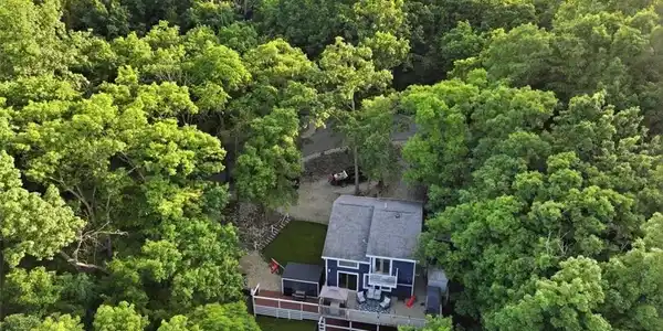 23 Hawk Circle