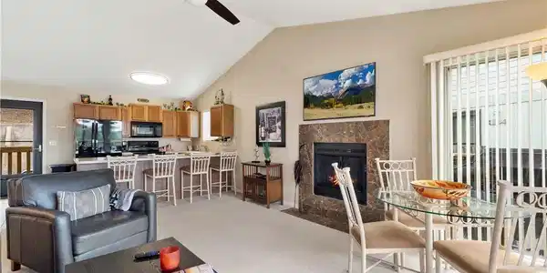 71 Southwood Shores
