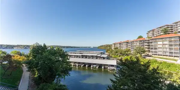 184 Palisades Condo Drive