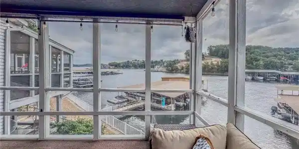 14 Bentwood Court