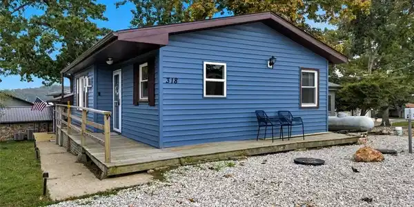 318 Long Acres Drive