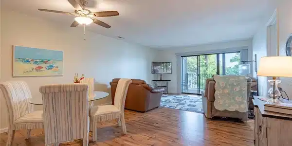 251 Maple Road