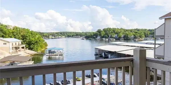 46 Aqua Fin Drive