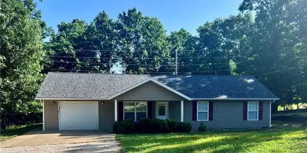 27 Manchester Lane