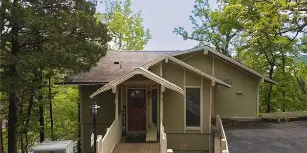 362 Hopetown Drive