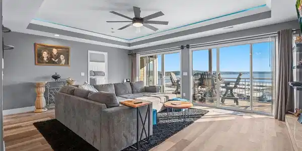 160 Palisades Condo Drive