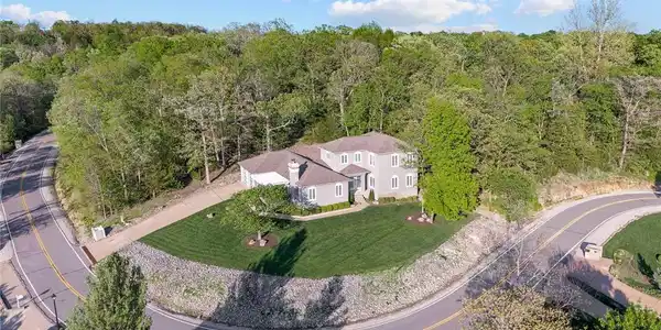 470 Regency Cove Drive