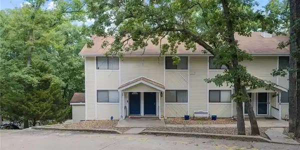 1318 Evergreen Lane