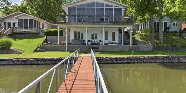 53 Mockingbird Beach Drive