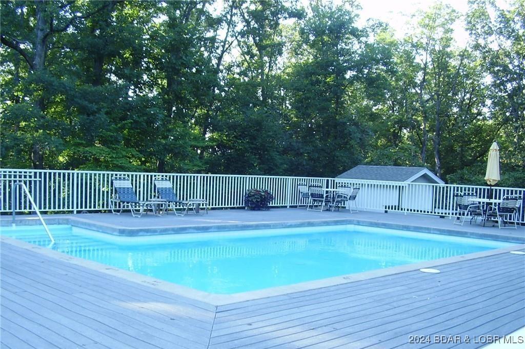 Image 4: Community Pools