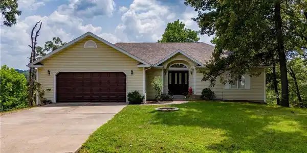 82 Merlin Drive