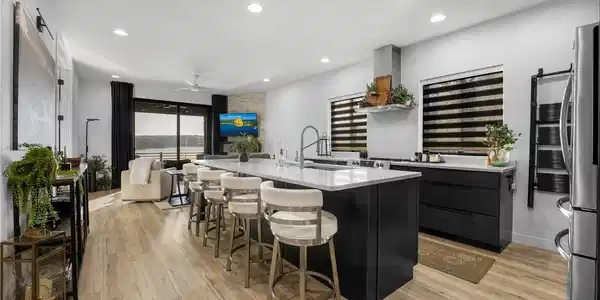 397 Mission Hills Lane