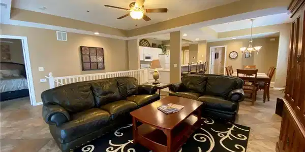392 Palisades Condo Drive W