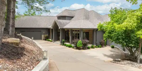 451 Wedgewood Drive