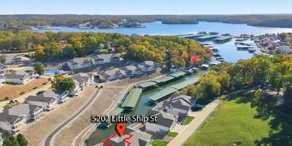 5202 Little Ship Drive