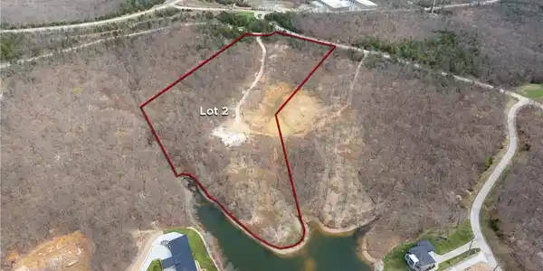 Lot 2 Villages Boulevard