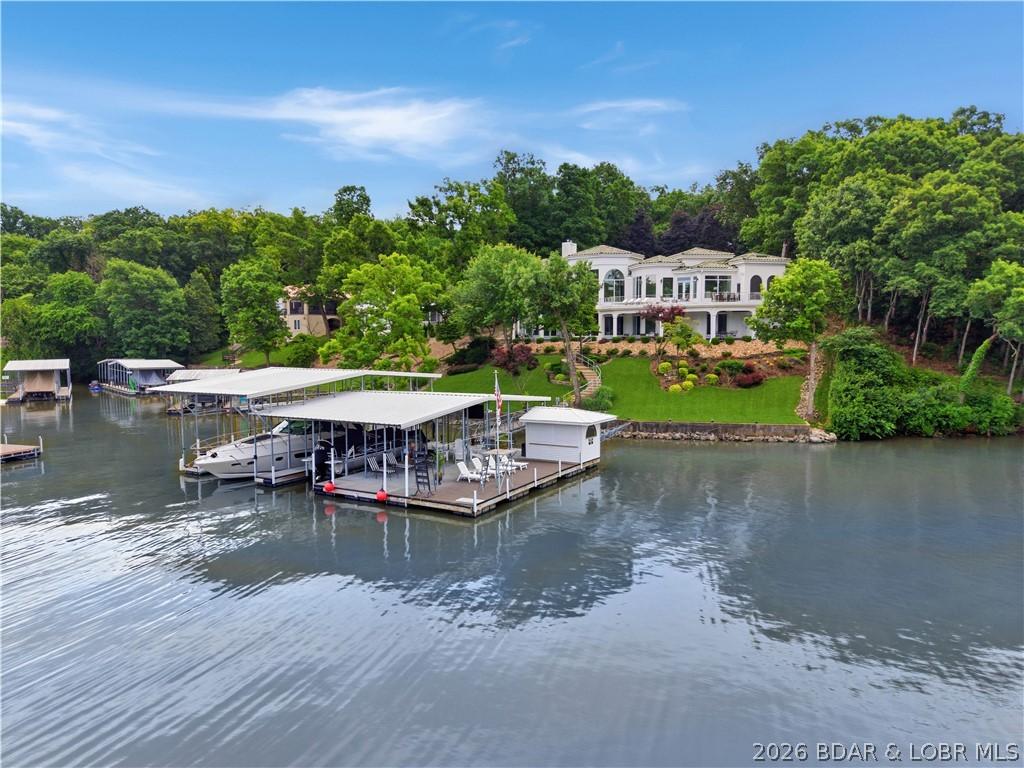 Image 1: Magical setting at the 12 mm in Regency Cove.
