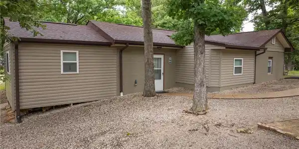 34 Horizon Bay Road