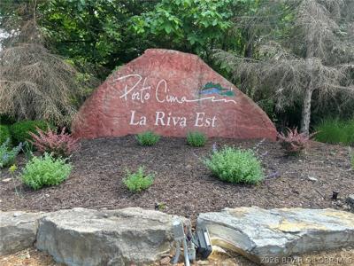 1401A Via Del Lago Drive